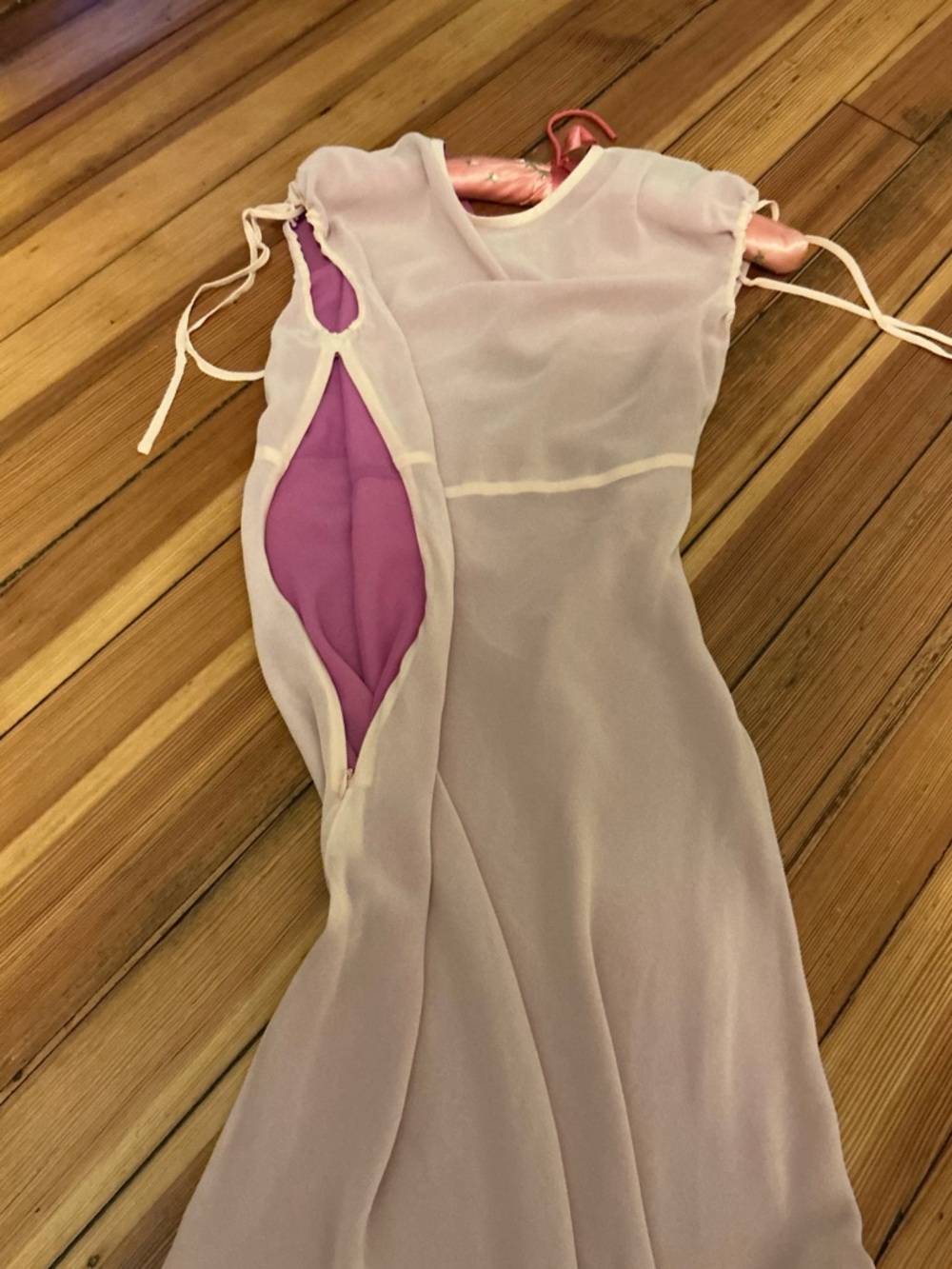Vintage Armani Exchange 100% Silk Formal dress - Picture 4 of 16